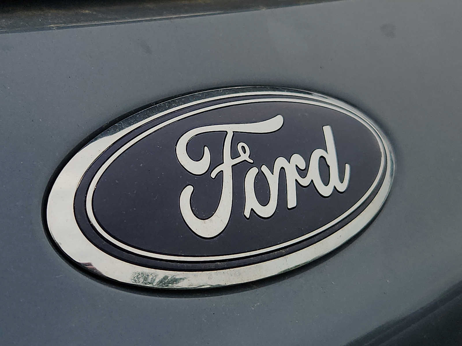 Used 2025 Ford Escape Active AWD/4WD image 30