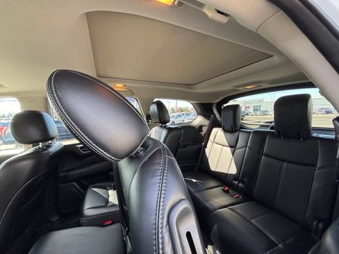 Used 2018 Nissan Pathfinder Platinum AWD/4WD image 23