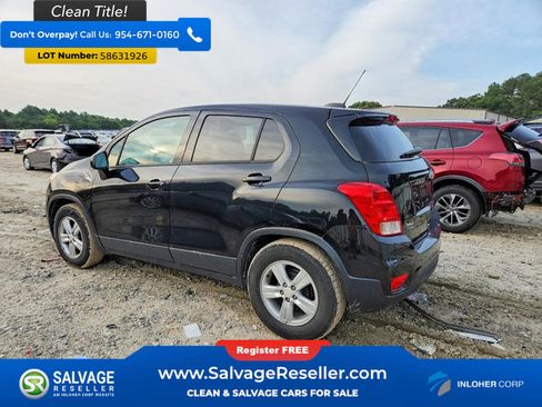 Used 2020 Chevrolet Trax LS w/ Tint and Cruise Package FWD image 3