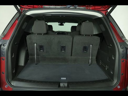 Used 2019 Chevrolet Traverse LT FWD image 18