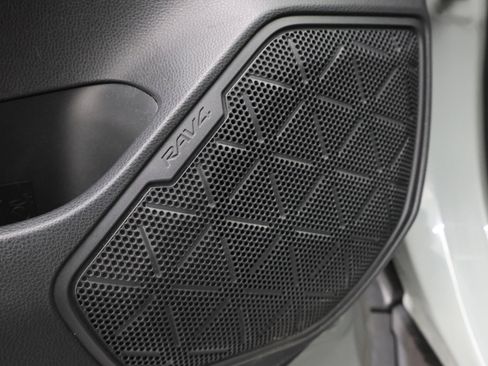 Used 2019 Toyota RAV4 XLE w/ Convenience Package image 42