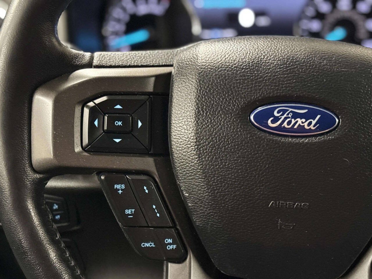 Used 2019 Ford Expedition XLT AWD/4WD image 37