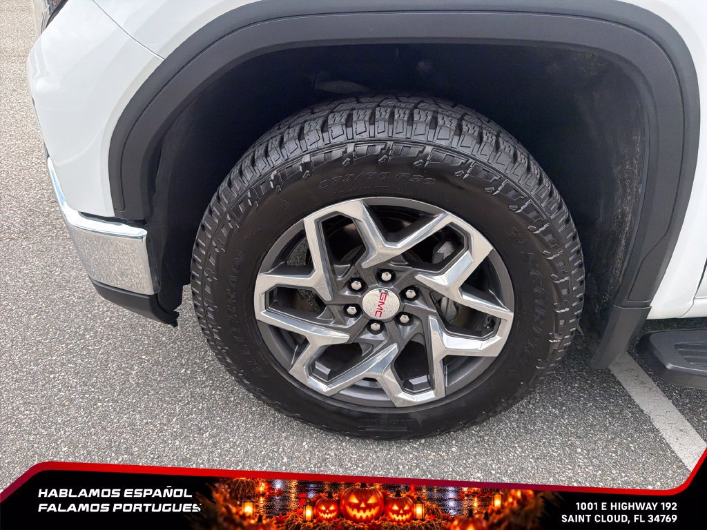 Used 2023 GMC Sierra 1500 SLT w/ SLT Premium Package AWD/4WD image 10
