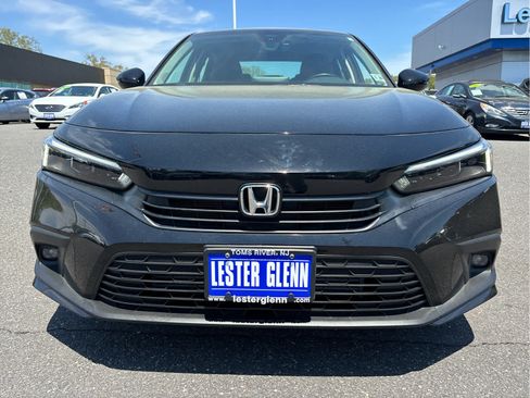 Used 2024 Honda Civic Touring image 4