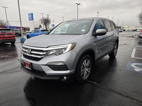 Used 2018 Honda Pilot EX image 7