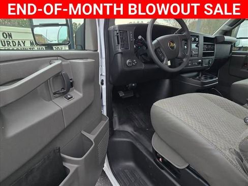 New 2025 Chevrolet Express 3500 w/ Power Convenience Package RWD image 15