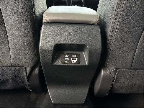 Used 2024 Subaru Crosstrek 2.5i Wilderness AWD/4WD image 27