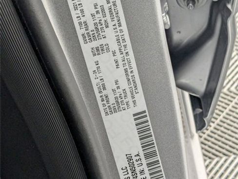 Certified 2025 RAM 1500 Big Horn image 36