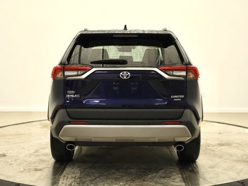 Certified 2022 Toyota RAV4 Limited image 4