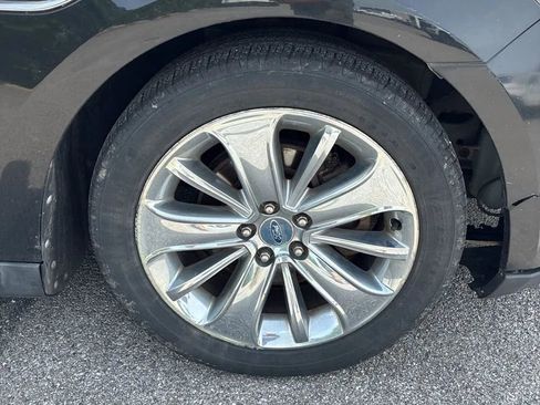 Used 2010 Ford Taurus Limited AWD/4WD image 20