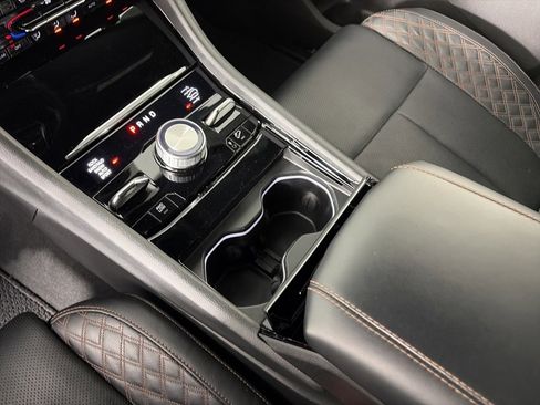 Used 2024 Jeep Grand Cherokee Summit image 22