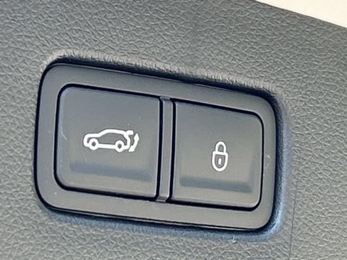 New 2026 Genesis GV70 3.5T Sport Prestige AWD/4WD image 14