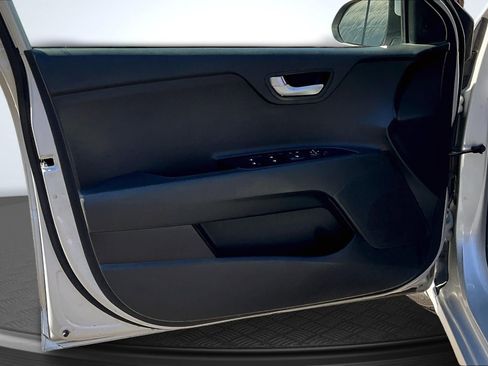 Used 2021 Kia Rio LX image 23