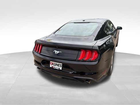 Used 2019 Ford Mustang Coupe RWD image 10