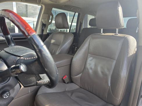 Used 2015 Lexus GX 460 w/ Premium Package AWD/4WD image 11