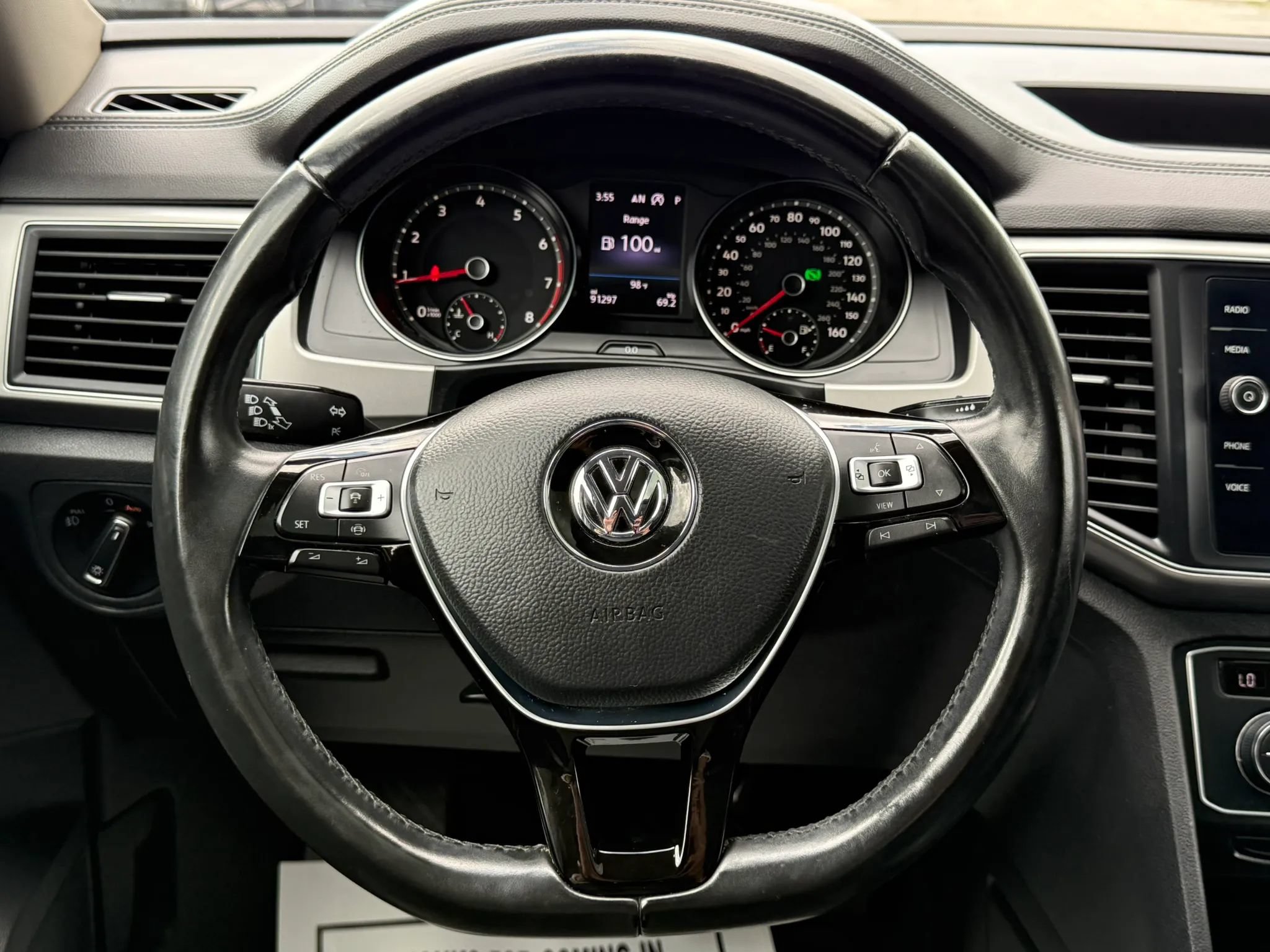 Used 2019 Volkswagen Atlas SE w/ Panoramic Sunroof Package FWD image 7