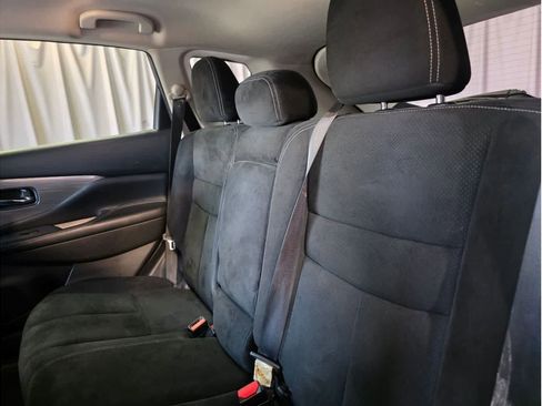 Used 2018 Nissan Murano SV image 15