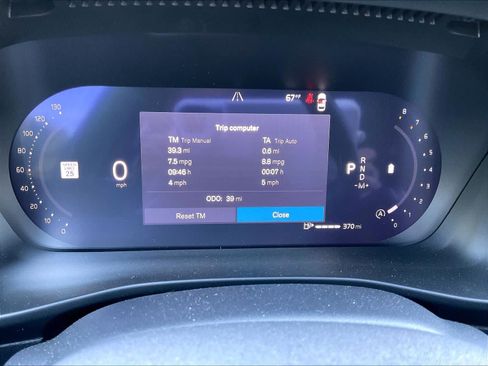 New 2026 Volvo XC40 B5 Core w/ Climate Package AWD/4WD image 19