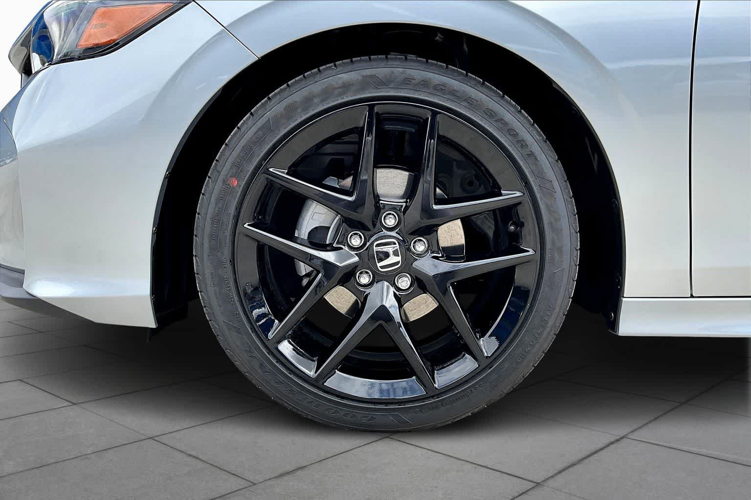 Used 2026 Honda Civic Sport image 12