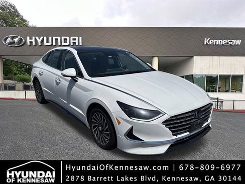 Used 2021 Hyundai Sonata Limited FWD image 1