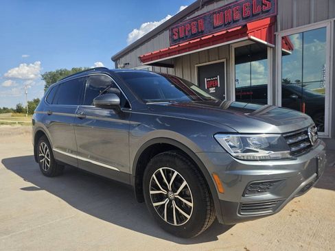 Used 2021 Volkswagen Tiguan S FWD image 5
