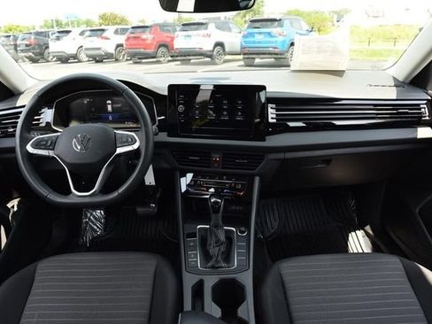 Used 2026 Volkswagen Jetta S FWD image 7