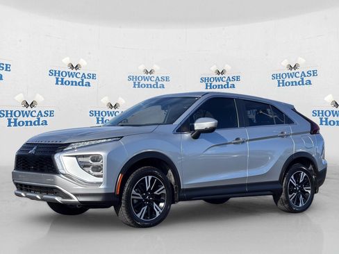 Used 2024 Mitsubishi Eclipse Cross SE AWD/4WD image 2