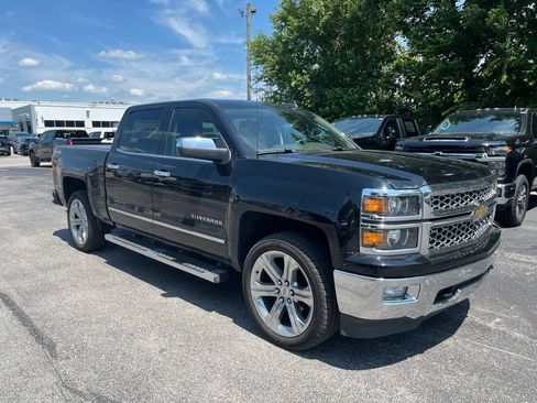 Used 2015 Chevrolet Silverado 1500 LTZ w/ Driver Alert Package AWD/4WD image 2