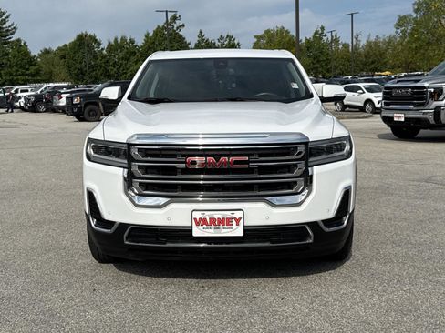 Used 2023 GMC Acadia SLE image 2