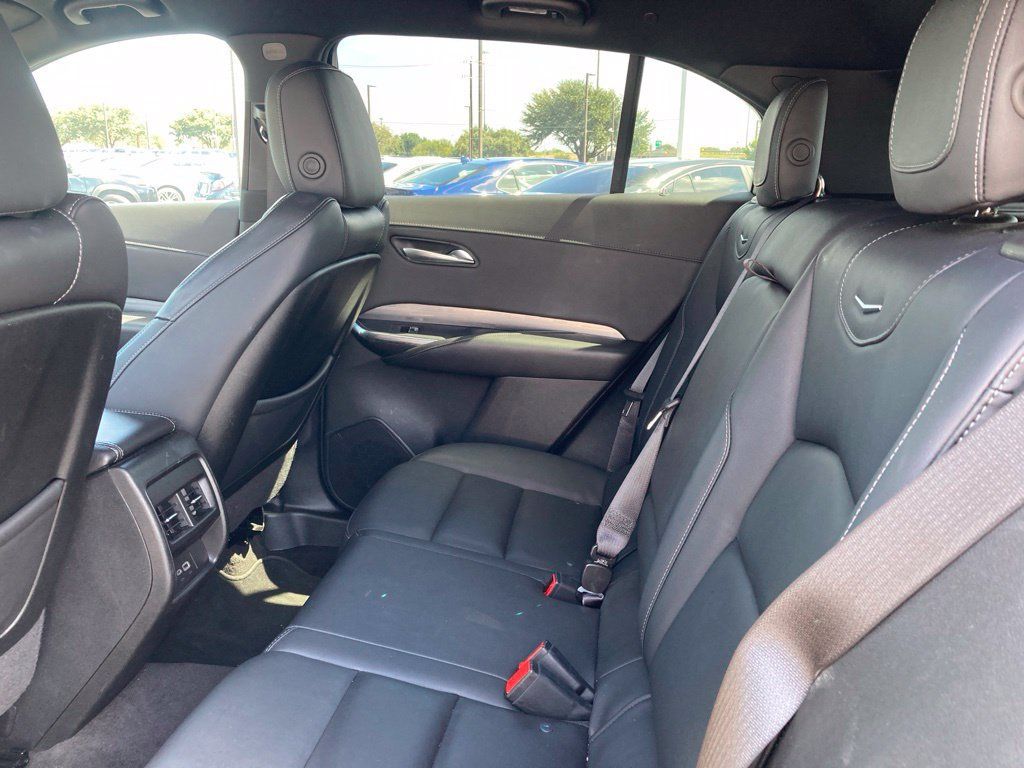 Used 2025 Cadillac XT4 Premium Luxury FWD image 24