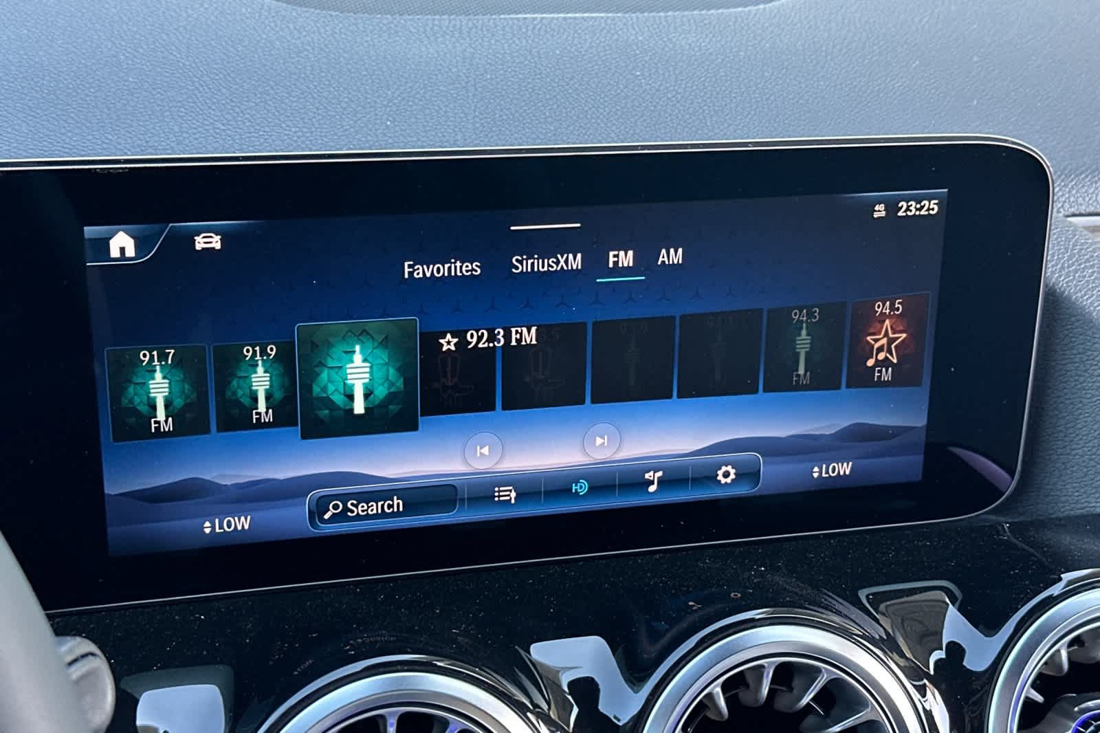 New 2026 Mercedes-Benz GLA 250 4MATIC image 17