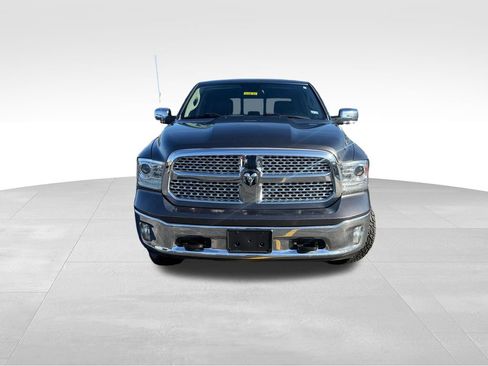 Used 2017 RAM 1500 Laramie w/ Convenience Group AWD/4WD image 2