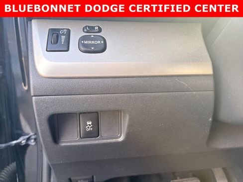 Used 2008 Scion xB FWD image 19