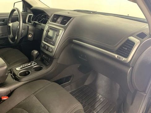 Used 2016 GMC Acadia SLE AWD/4WD image 7