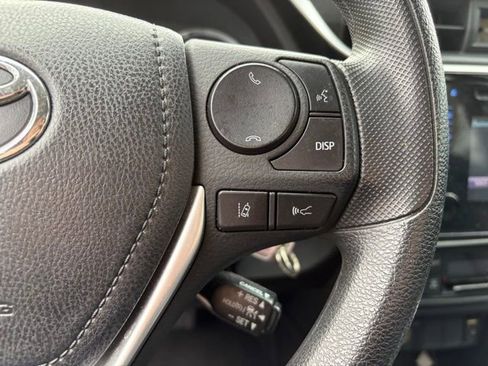 Used 2019 Toyota Corolla LE image 15