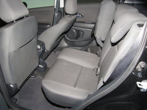 Used 2022 Honda HR-V LX image 12