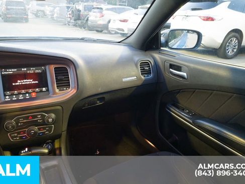 Used 2023 Dodge Charger SXT image 19