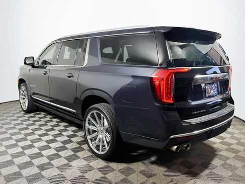 Used 2023 GMC Yukon XL Denali AWD/4WD image 5