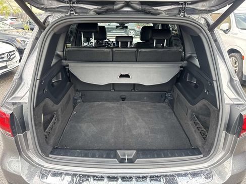 Used 2022 Mercedes-Benz GLB 250 image 8