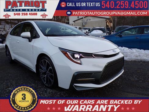 Used 2022 Toyota Corolla SE image 1