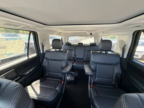 New 2027 Ford Expedition Max Platinum w/ Driver's Package AWD/4WD image 11