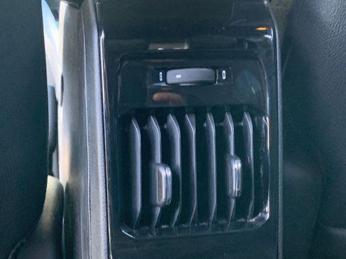 Used 2025 Jeep Compass Trailhawk image 22