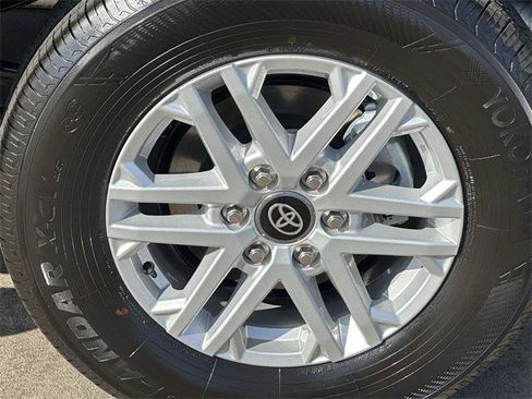 Certified 2026 Toyota Tundra SR5 image 8