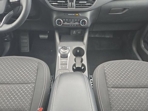 Used 2024 Ford Escape Active AWD/4WD image 21