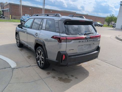 New 2026 Subaru Outback Touring XT AWD/4WD image 9