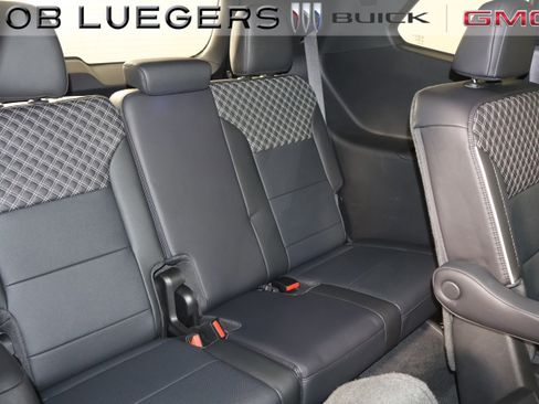 Certified 2024 GMC Acadia Denali image 19