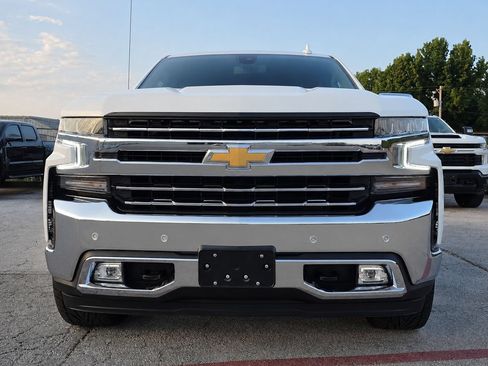 Used 2022 Chevrolet Silverado 1500 LTZ w/ LTZ Premium Package AWD/4WD image 2