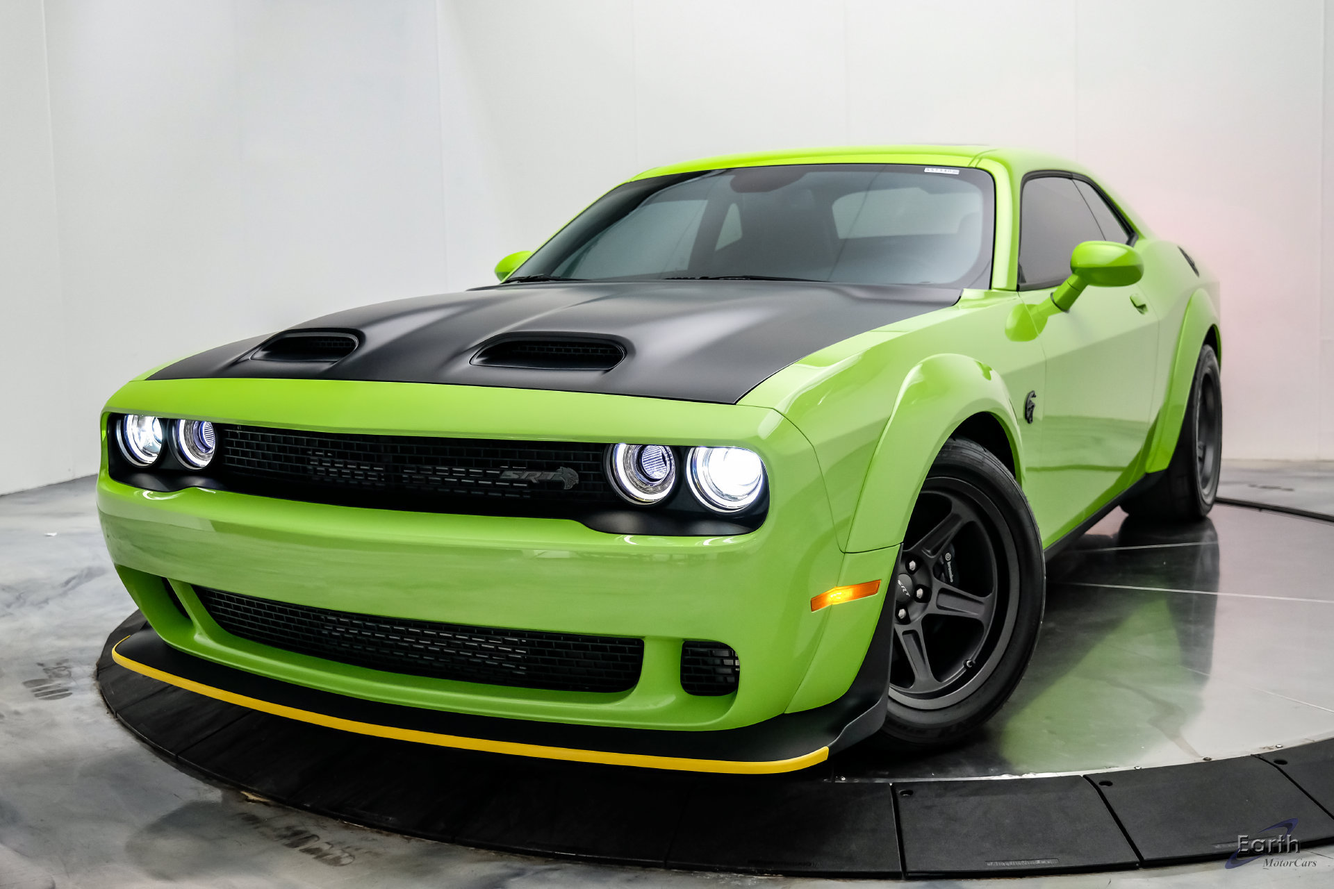 Used 2023 Dodge Challenger SRT Super Stock RWD image 5