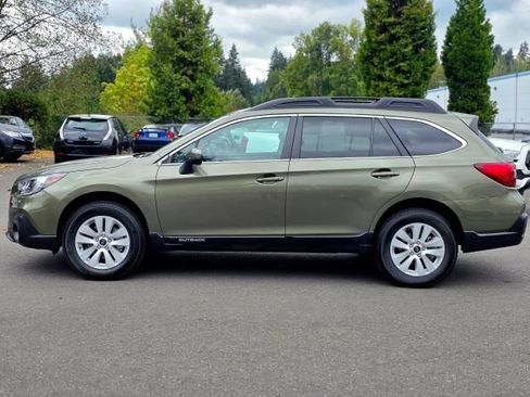Used 2018 Subaru Outback 2.5i Premium AWD/4WD image 7