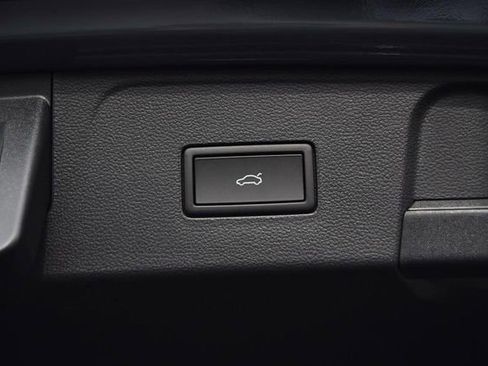 New 2026 Volkswagen Atlas SE image 26